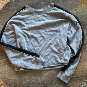 Hollister sweater size Small